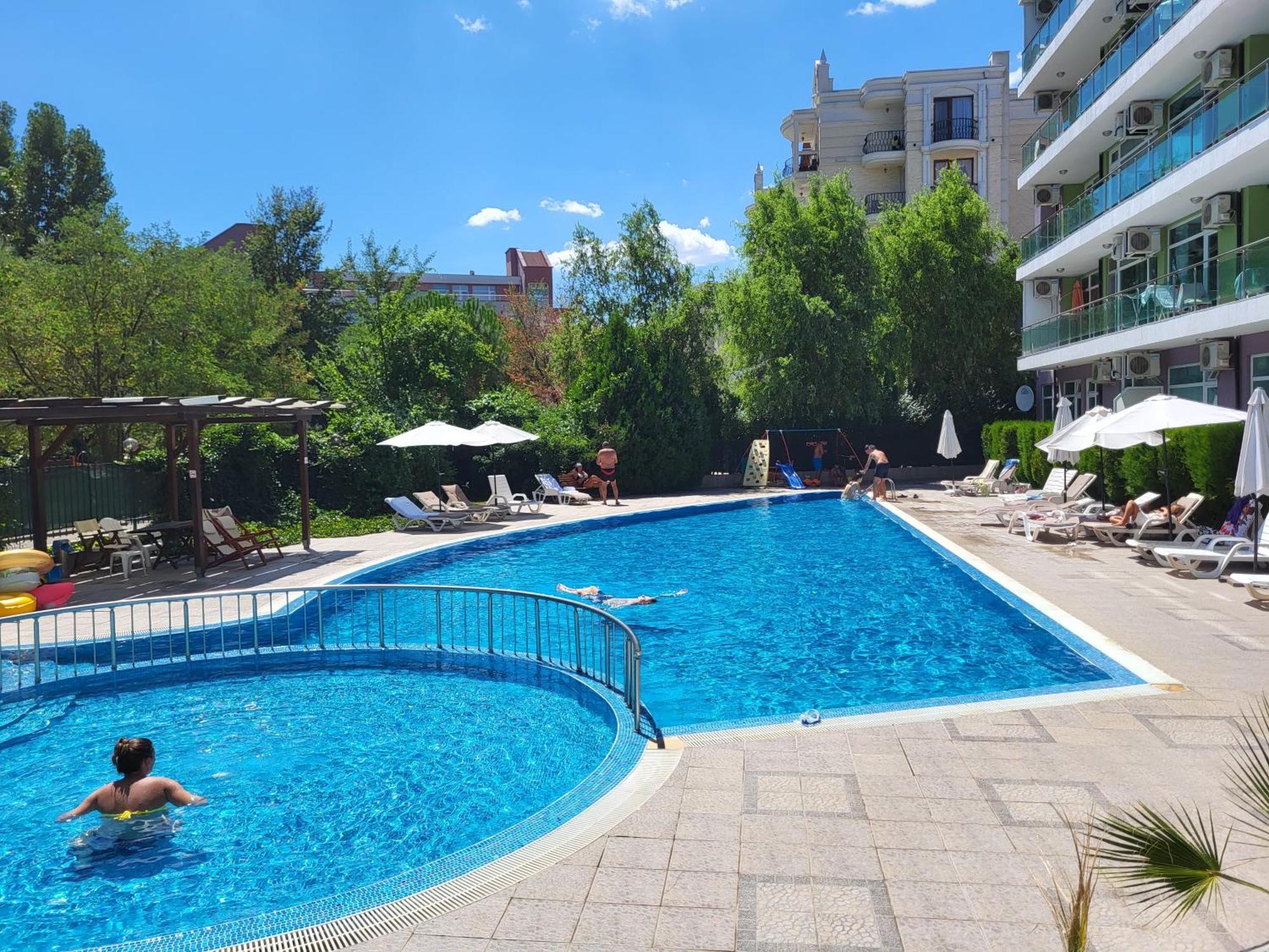 Family Apartments In Solmarin Sunny Beach Exterior foto